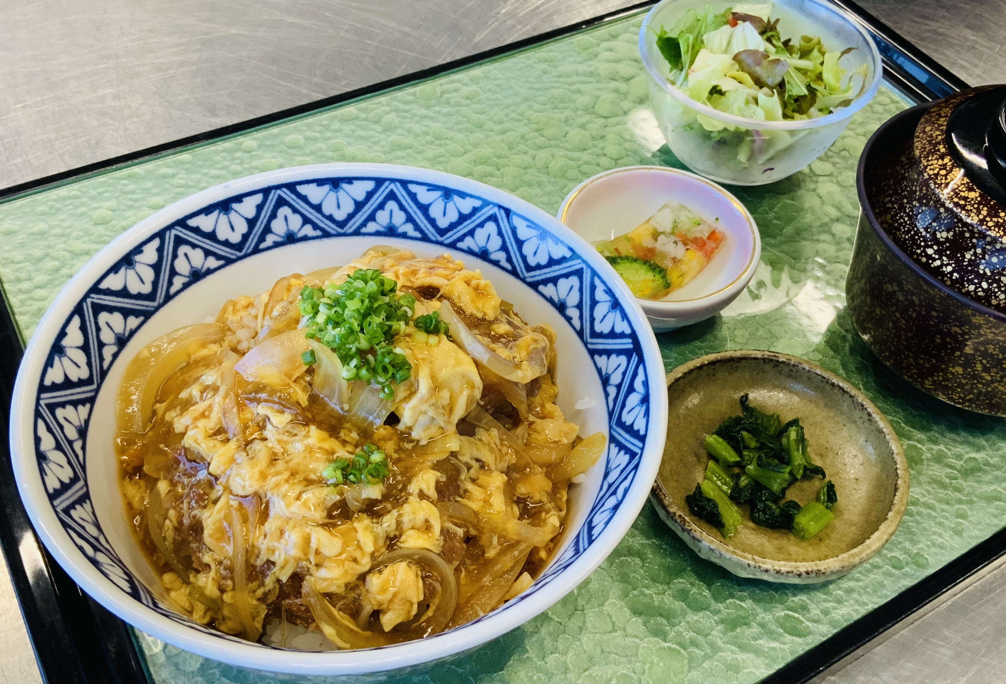 熟成ヒレカツ丼