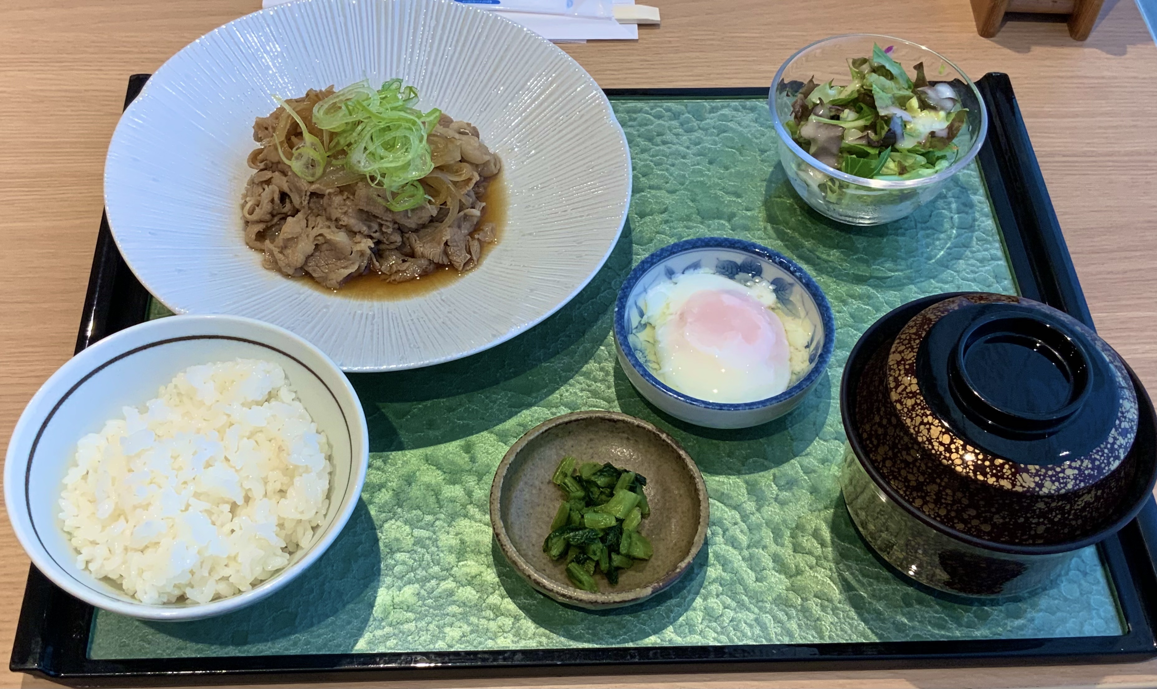 牛すき煮定食