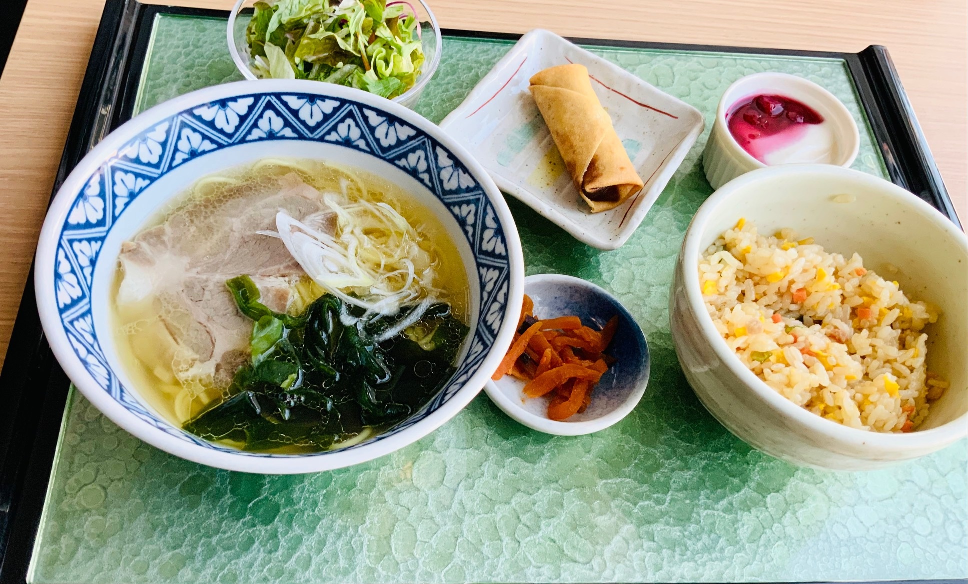 志度産天然鯛だしラーメン＆炒飯